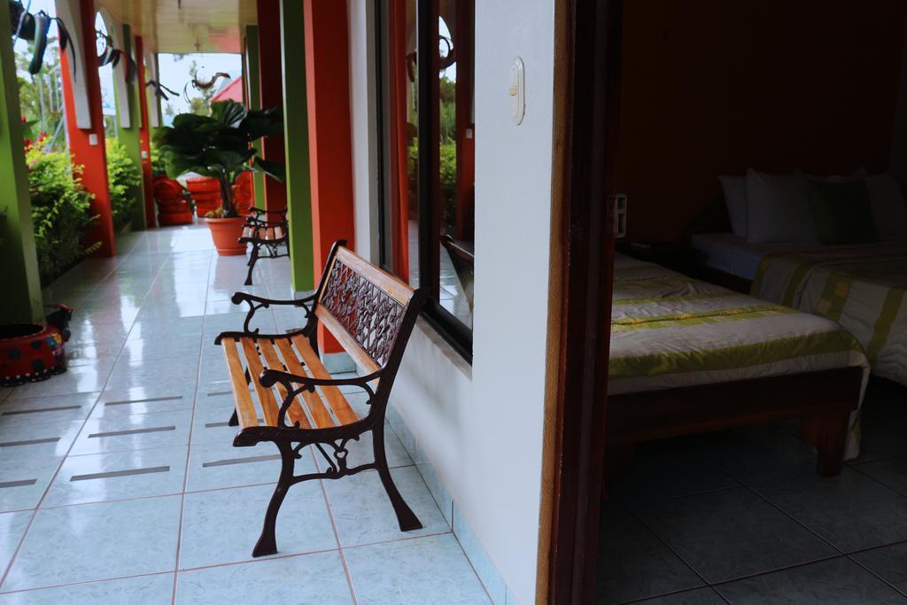 Hotel Las Flores Fortuna La Fortuna Ngoại thất bức ảnh