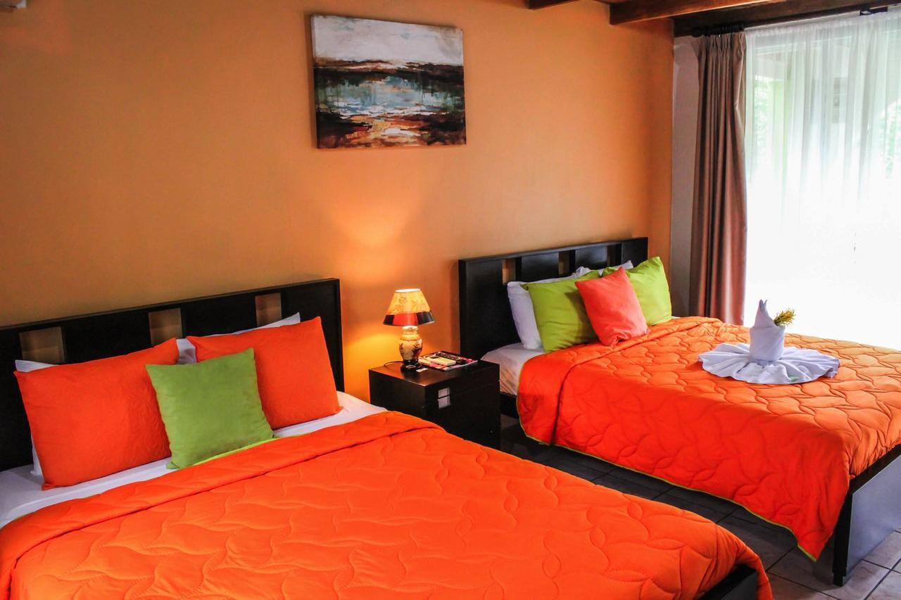 Hotel Las Flores Fortuna La Fortuna Ngoại thất bức ảnh