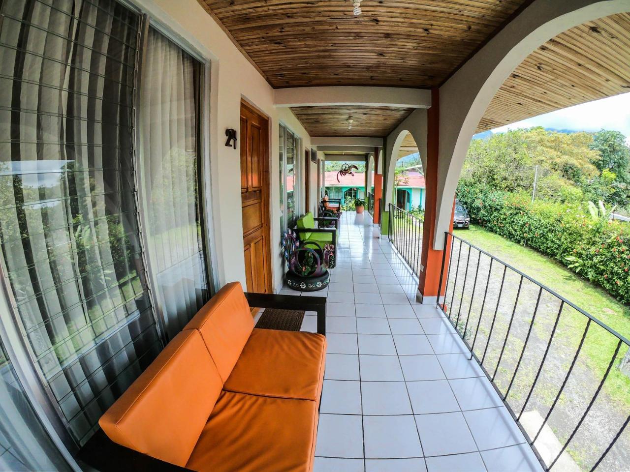 Hotel Las Flores Fortuna La Fortuna Ngoại thất bức ảnh
